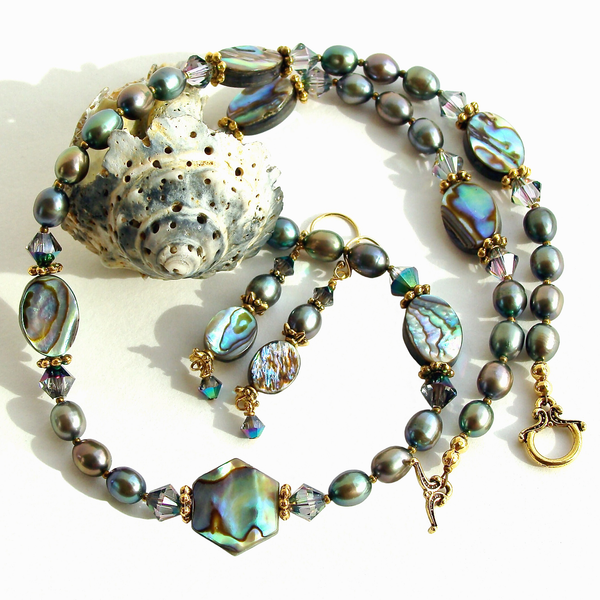 Abalone Shell Necklace Set
