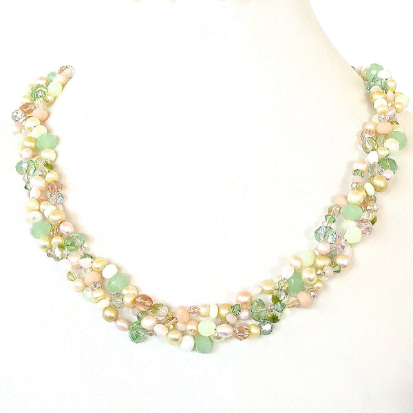 Braided Necklace in Crystal and Pearls
