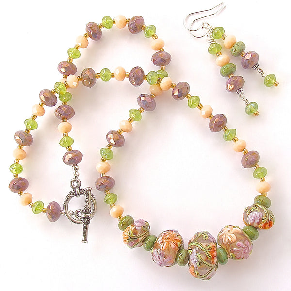 floral beaded necklace