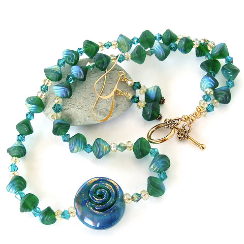 Green Shell Necklace