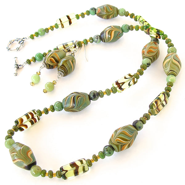 Green and yellow necklace