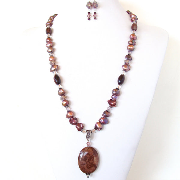 Long red pendant necklace