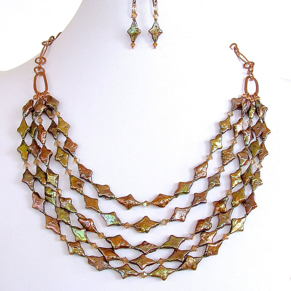 Escher: 19" Green Multi Strand Necklace Set