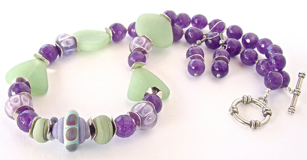 Pionus: Colorful Beaded Necklace Set