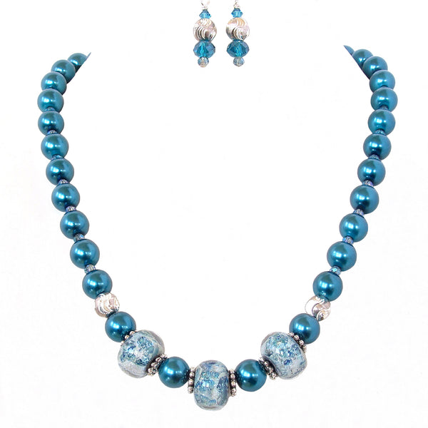 Teal Beaded Necklace