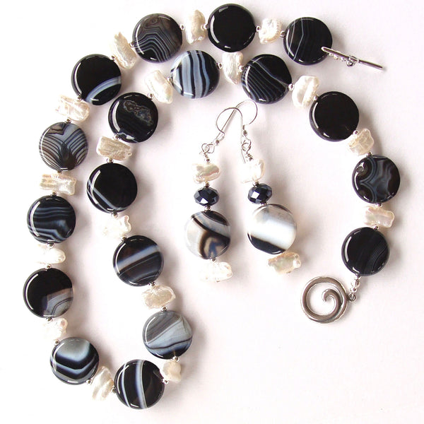 black and white necklace