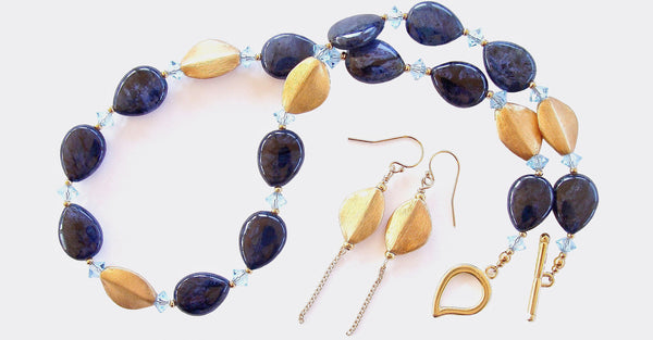 blue gemstone necklace