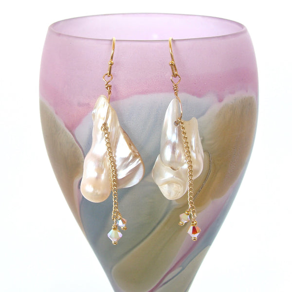 irregular pearl earrings