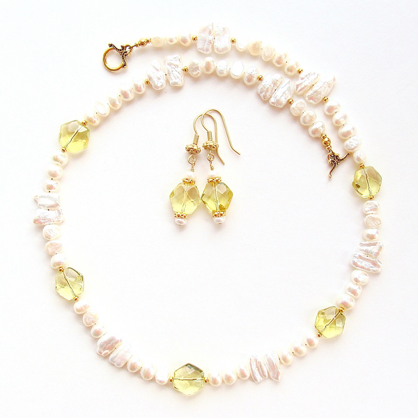 yellow and white necklace set