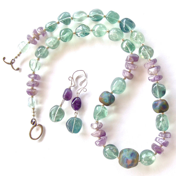Art Glass Necklace with Purple and Green Gemstones