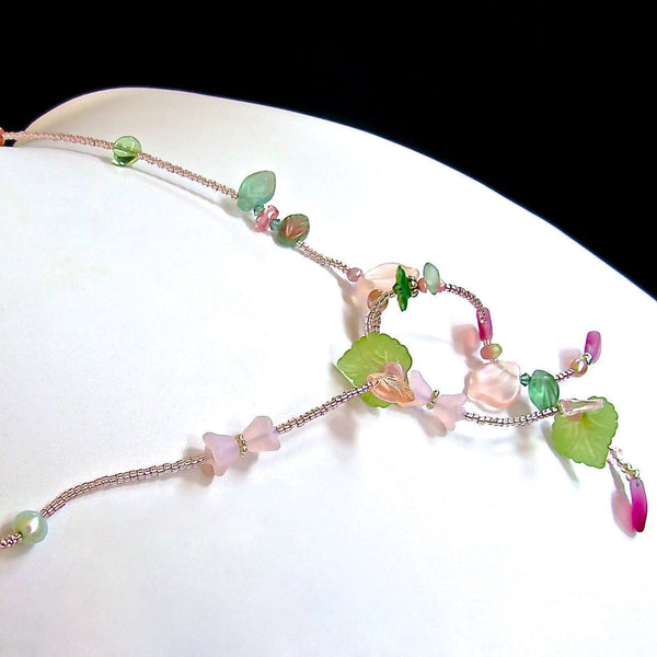 Tendril: 24" Green and Pink Necklace