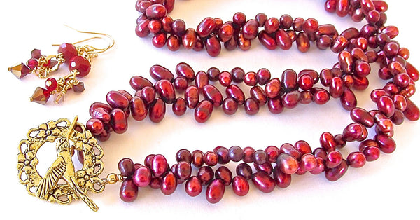 Handmade Red Pearl Necklace