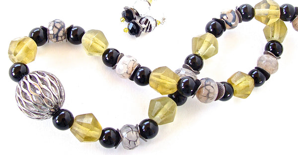 handmade onyx and yellow necklace set