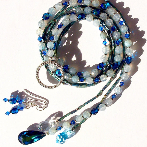 Lariat style necklace in Blue