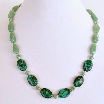Semi-precious green necklace