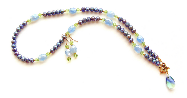 pearl and peridot necklace set
