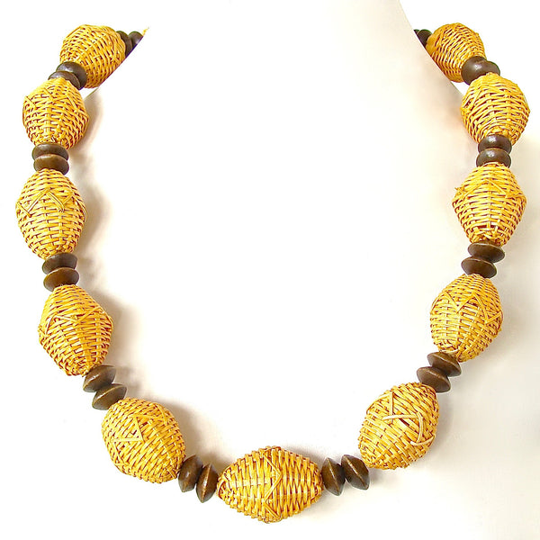 raffia necklace